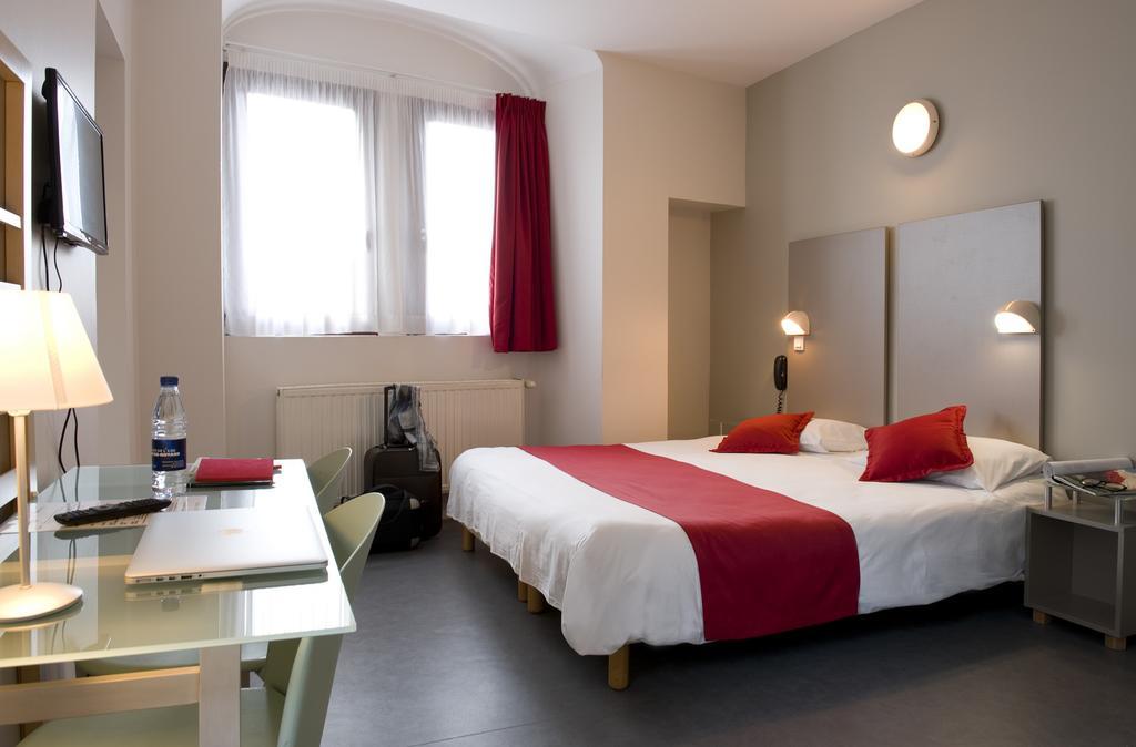 Hôtel du Musée de l'Eau Pont-en-Royans Quarto foto